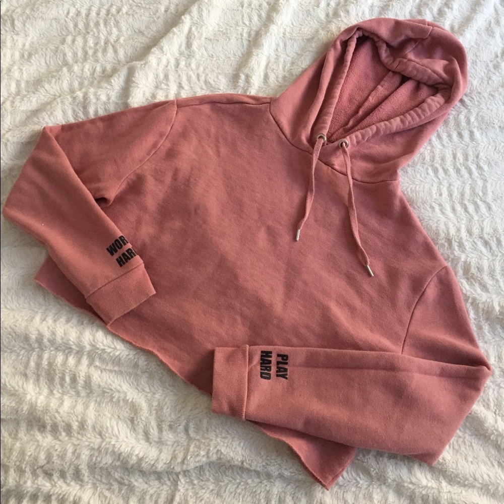 H & M pink cropped hoodie